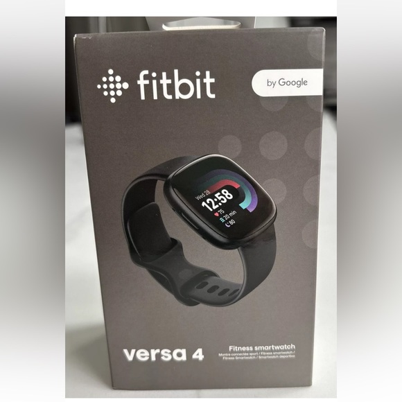 Fitbit Versa 4 Fitness Smart Watch Black Graphite New Factory Sealed By Google - Picture 1 of 6